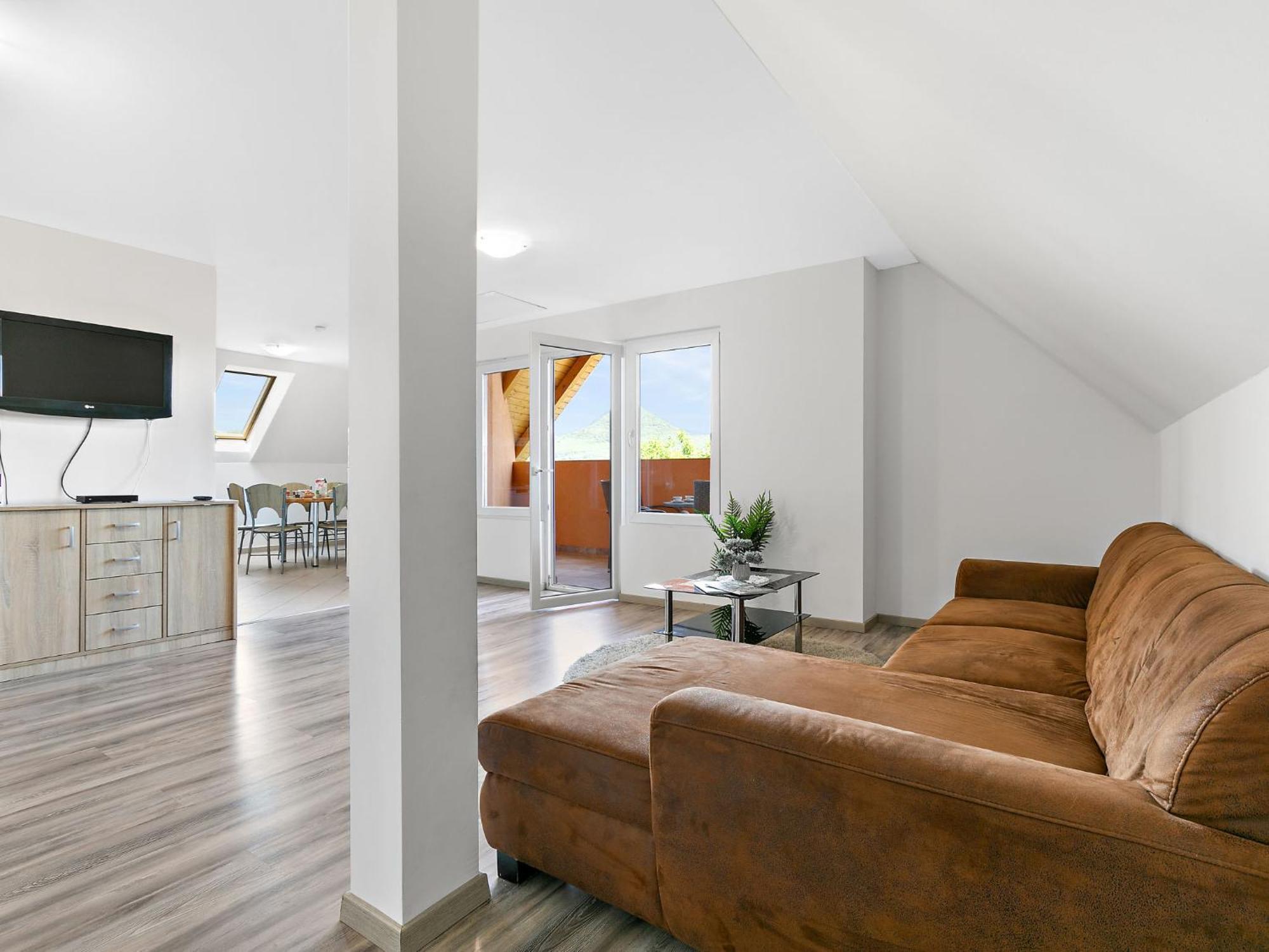Apartment Beate - Bac121 By Interhome Badacsonytomaj Exterior photo